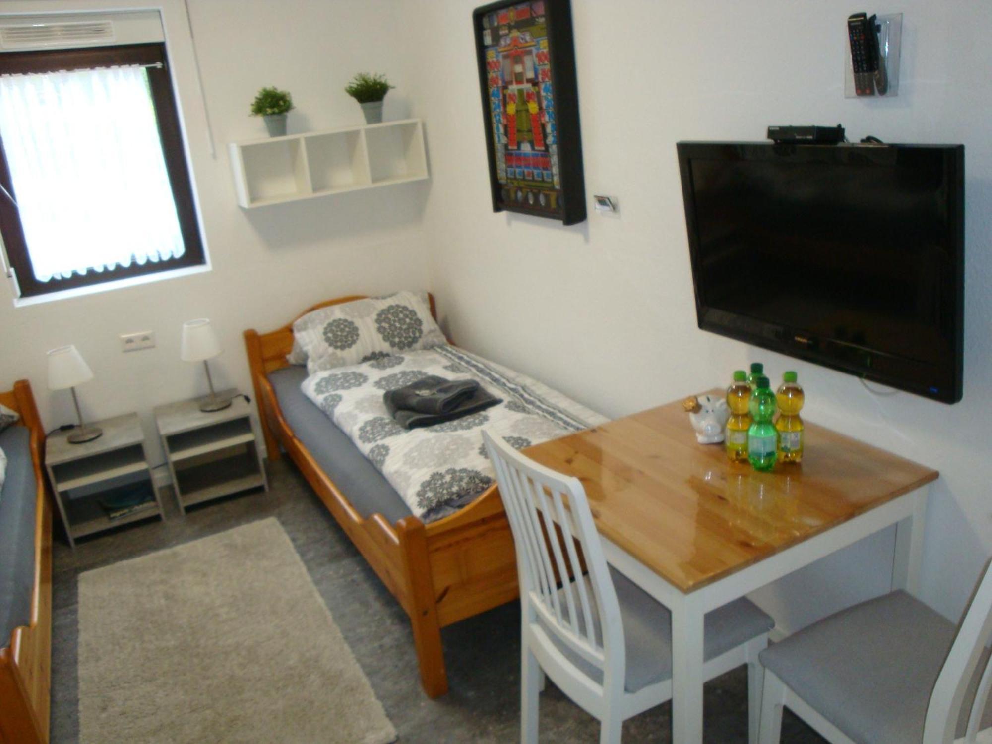 Cenet 1 Zimmer Apartment Sindelfingen Exteriör bild